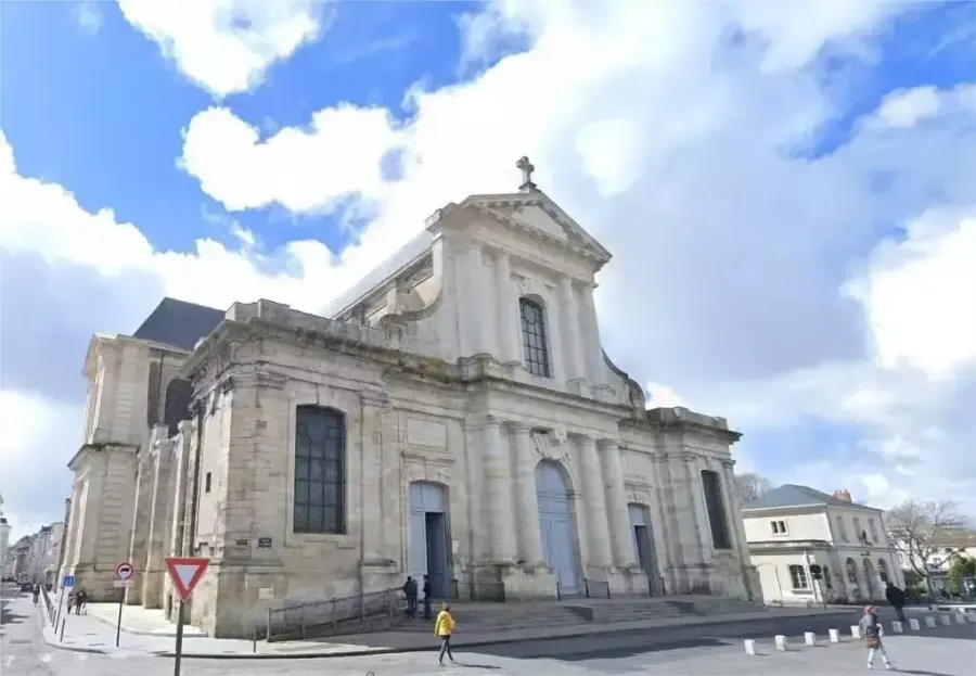 Cathédrale Saint-Louis de La Rochelle
